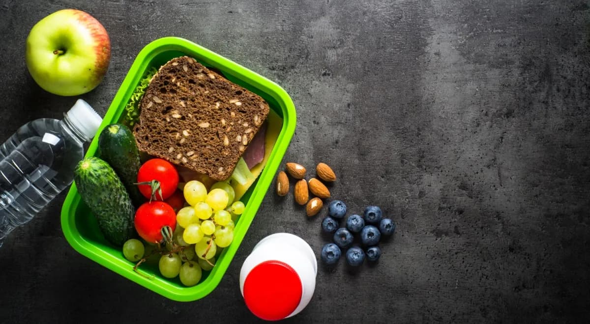 Здоровые перекусы для офиса: 5 вкусных идей для правильного питания на работе - 3